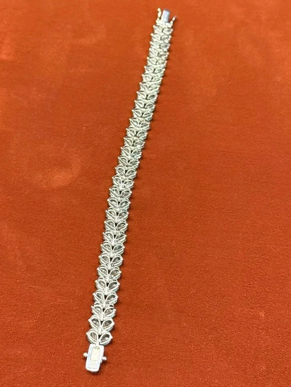 Sterling Silver 22.32 TCW Madagascar Paraiba Apatite Bracelet